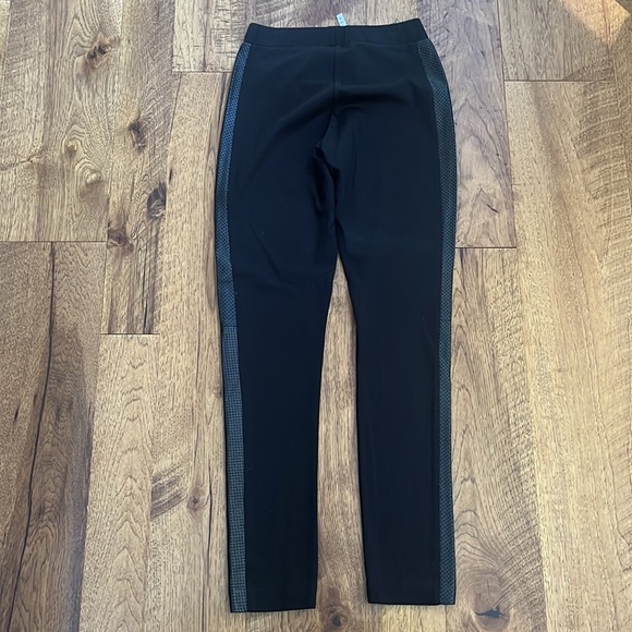 Just Drew Woman’s Black Leggings Size S - Picture 5 of 6